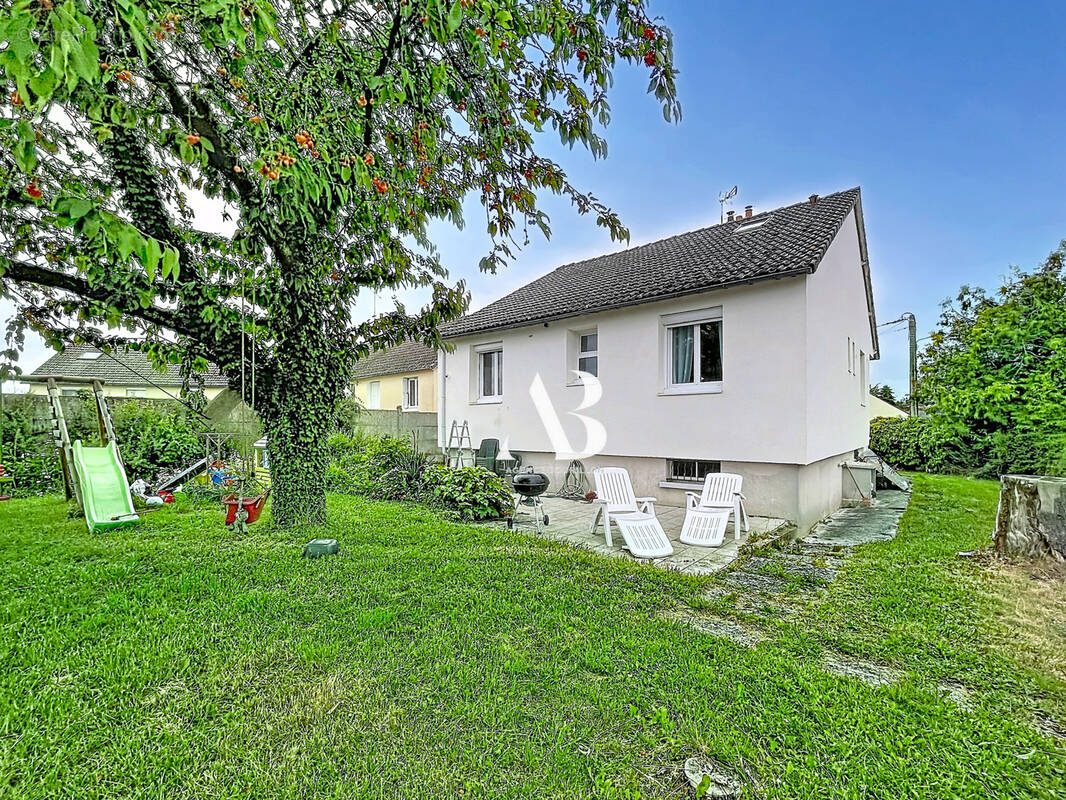 Maison à NANGIS