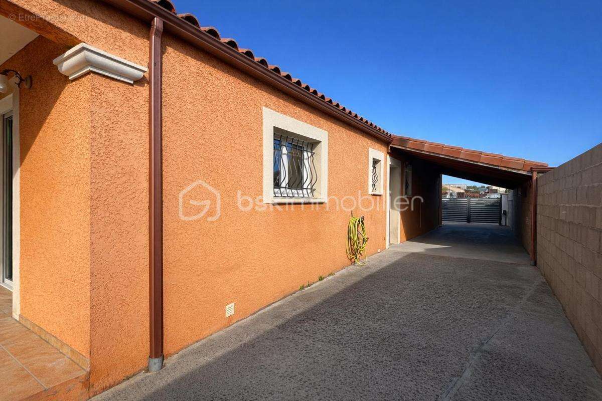 Maison à VILLEGLY