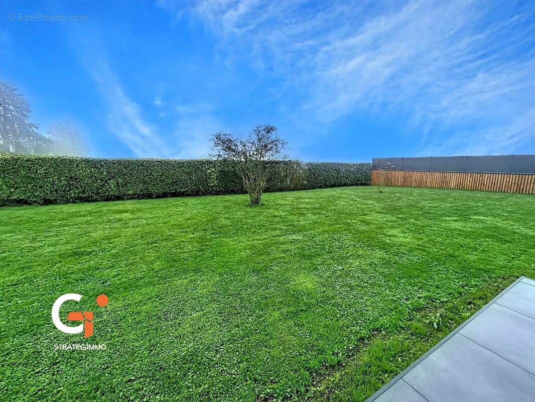 Maison à SAINT-PIERRE-DE-VARENGEVILLE