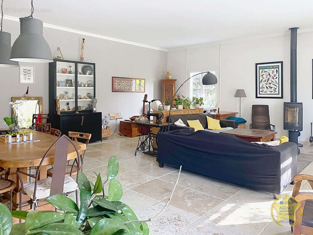 Maison à VILLENEUVE-LES-AVIGNON