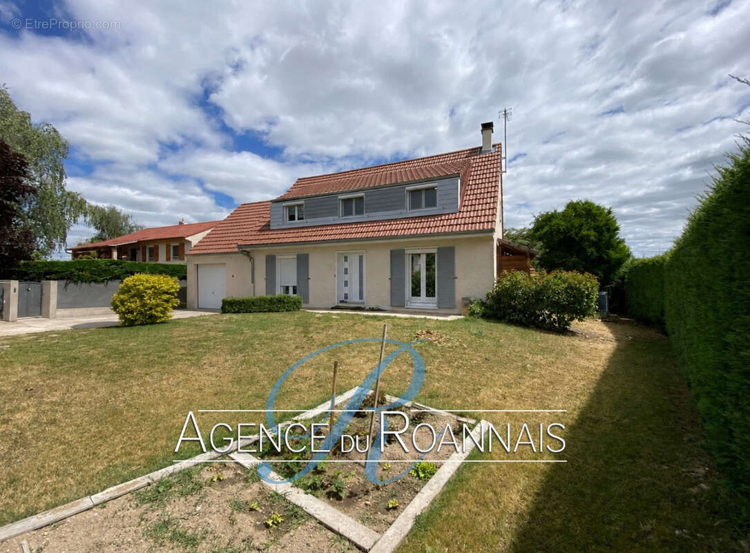 Maison de 130m2 assise sur un terrain clos de 1010m2 avec piscine - photo 3