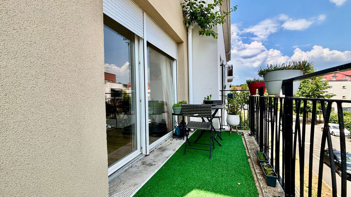 Appartement à CORBEIL-ESSONNES