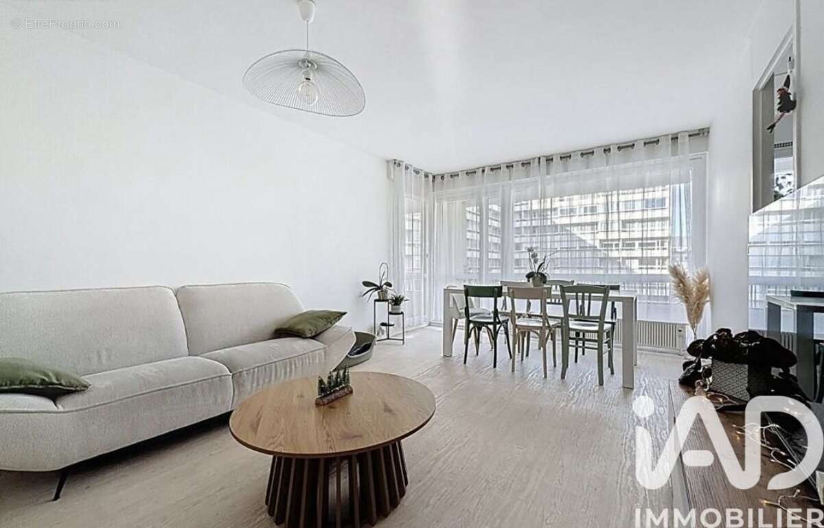 Photo 3 - Appartement à REIMS