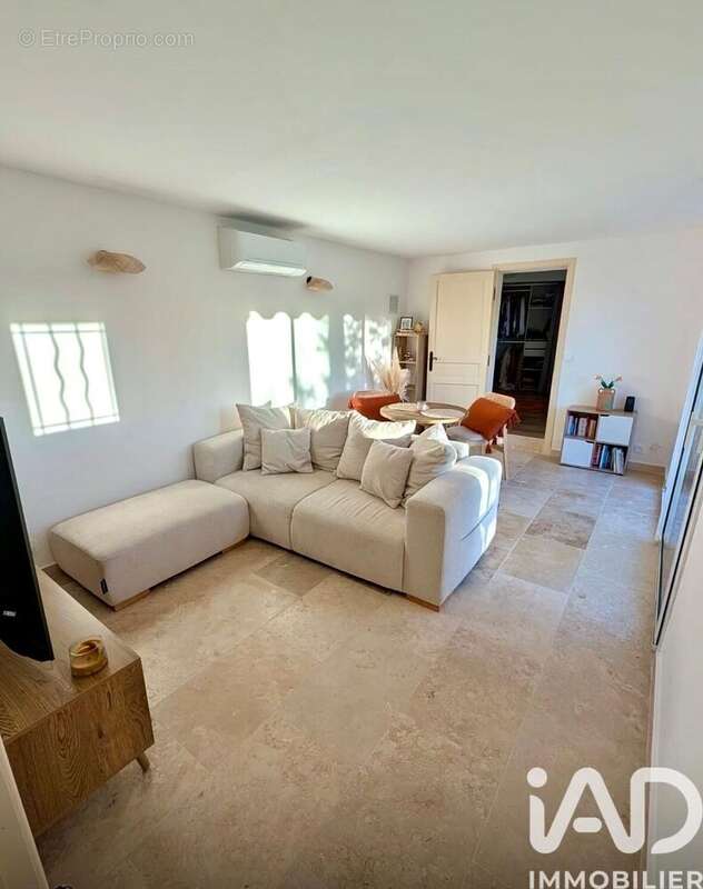 Photo 3 - Maison à MANDELIEU-LA-NAPOULE