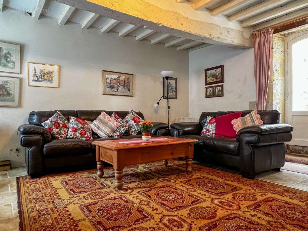 Maison de Village avec Vue Imprenable, Jardin et Cour - photo 6
