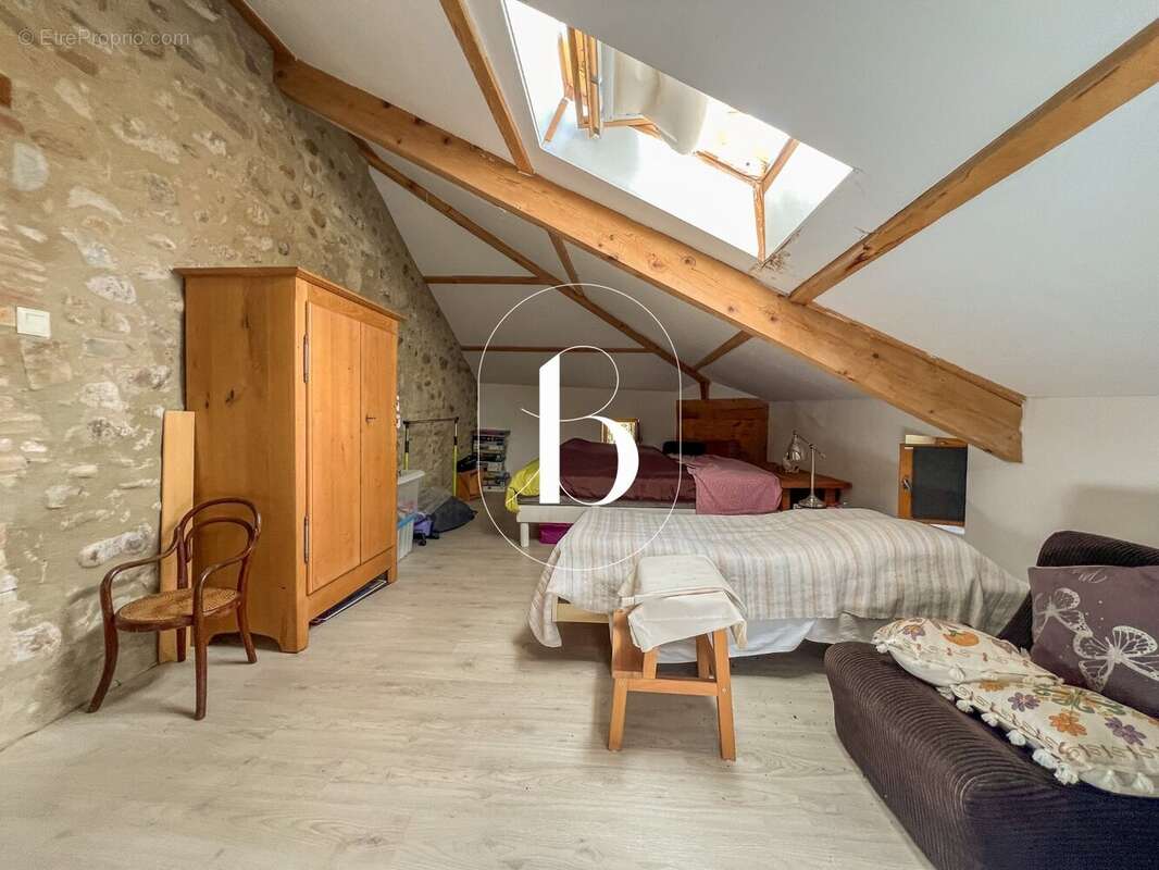 Maison à VALLON-PONT-D'ARC