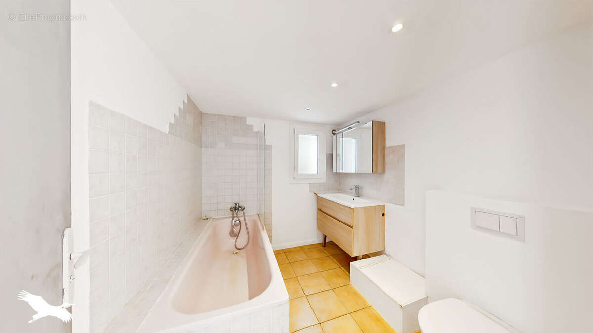 Maison à ENSUES-LA-REDONNE