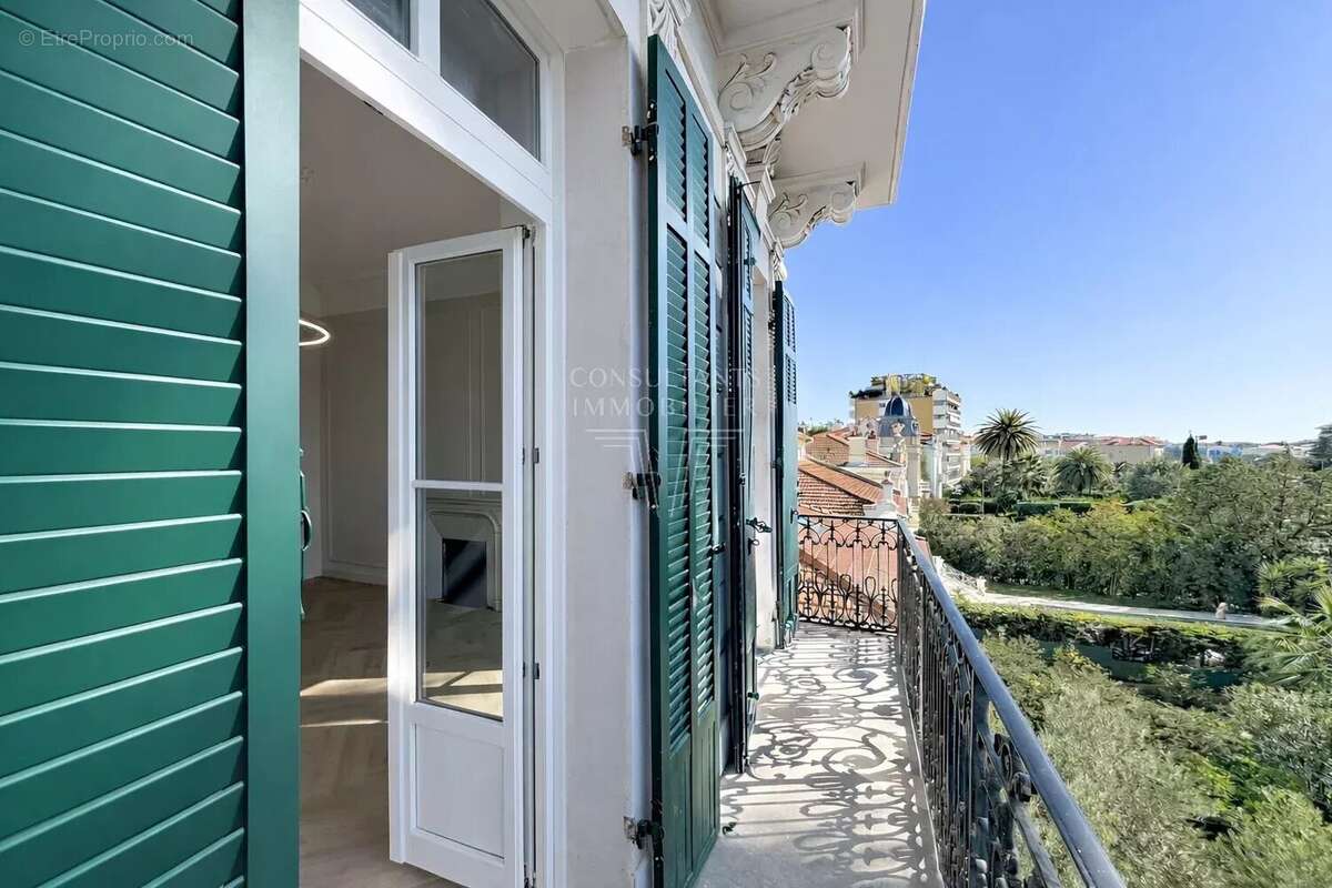 Appartement à CANNES