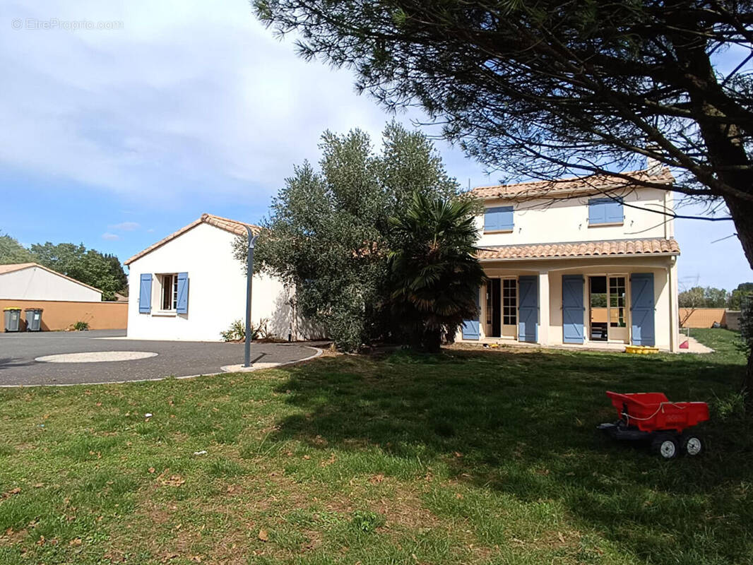 Maison à ECHIRE