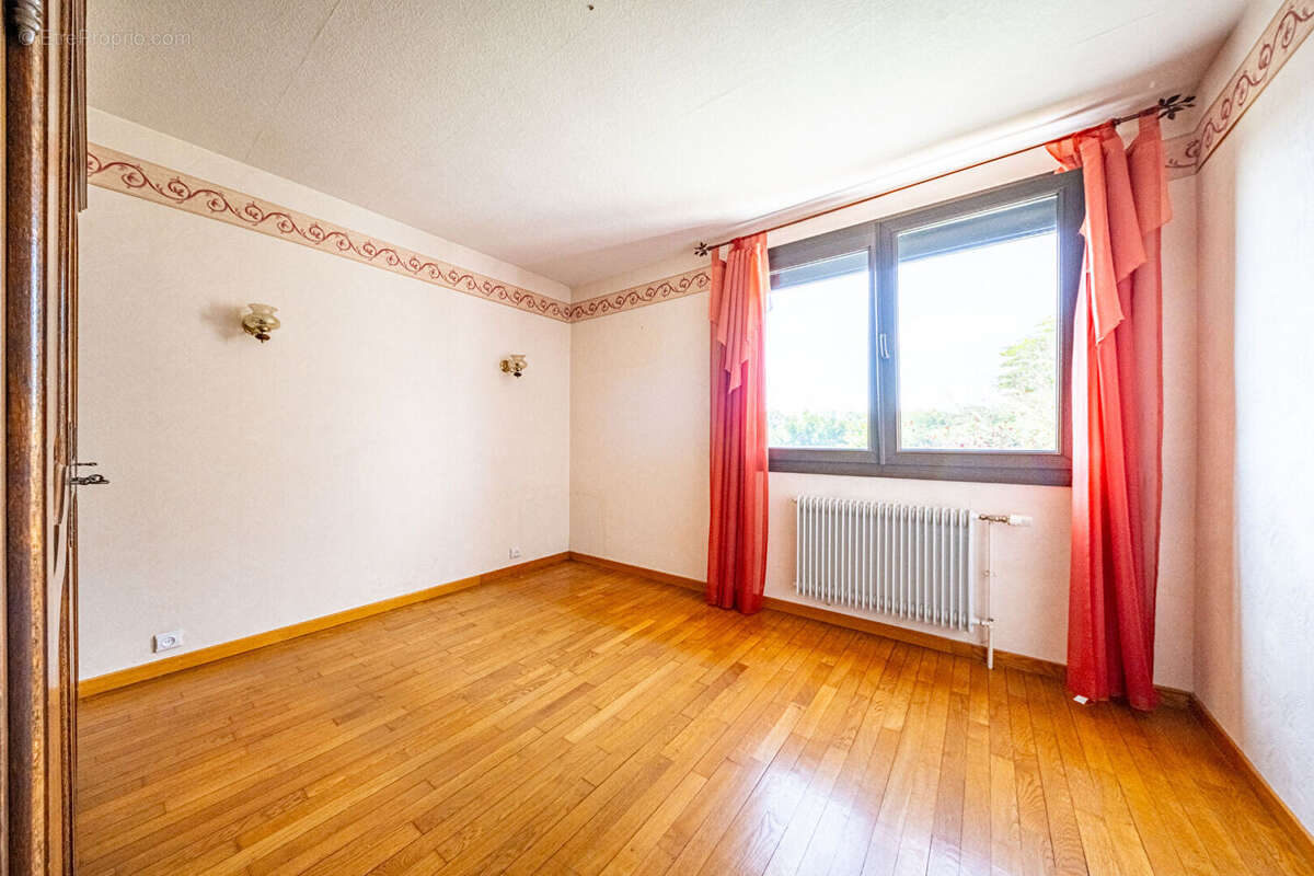 Maison à CRIMOLOIS