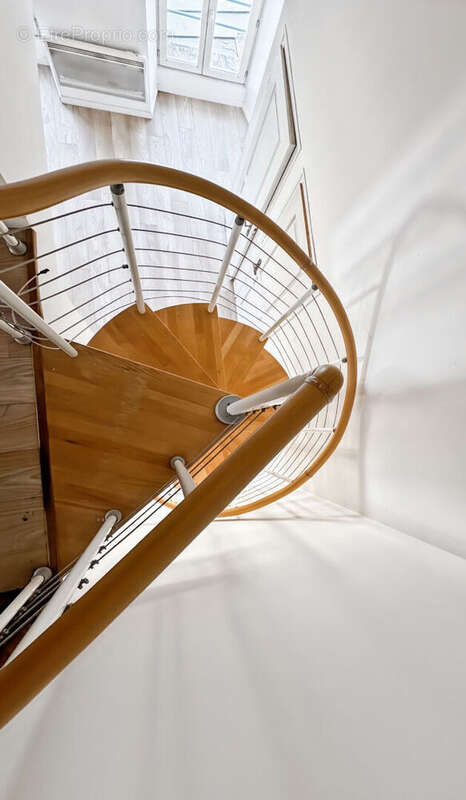 Appartement à VERSAILLES