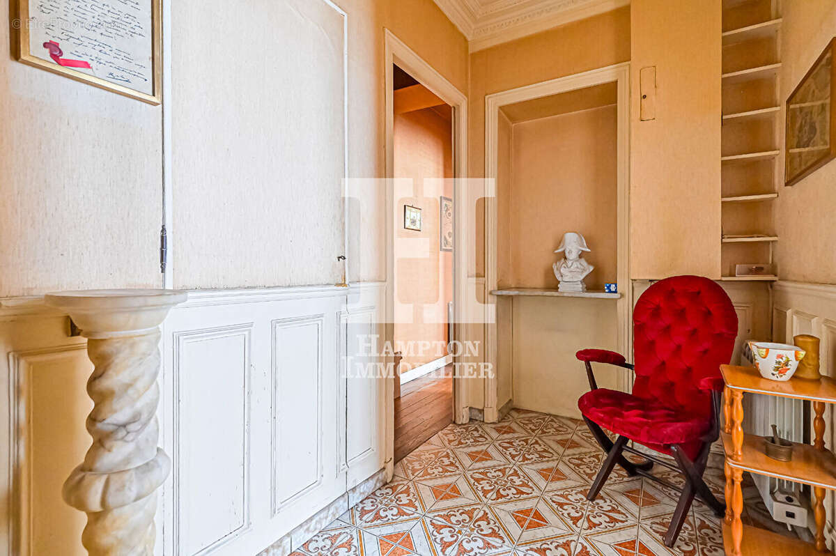 Appartement à PARIS-19E