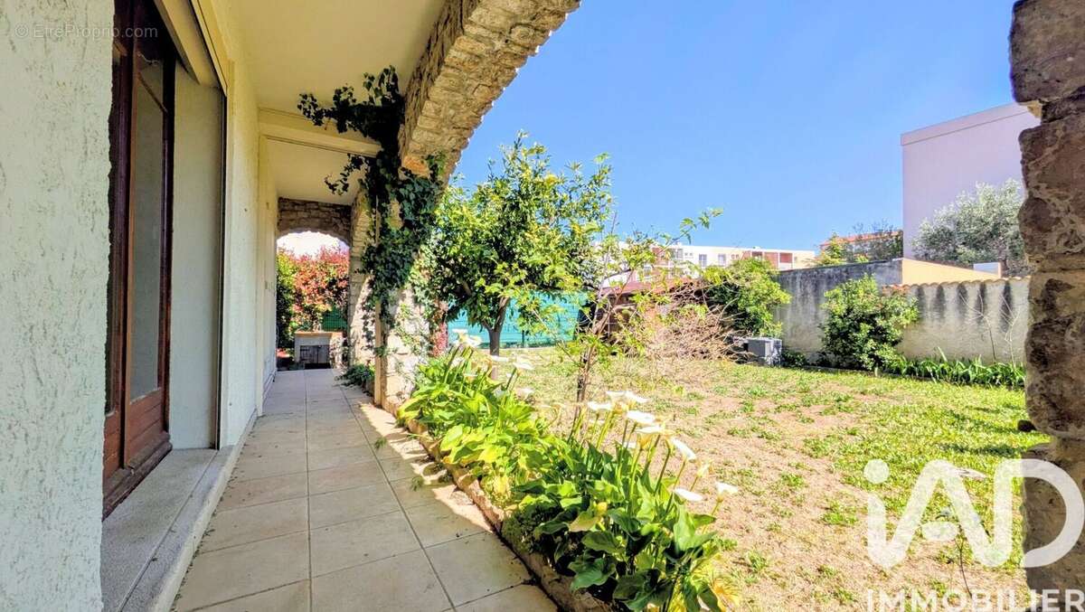 Photo 4 - Maison à LA CRAU