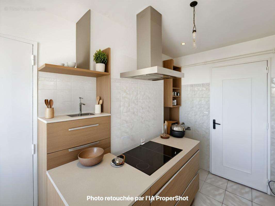 Appartement T3/T4 Orléans 71m²  Balcon & Vue 6e étage  Proche Tram & Commerces  Ravalement récent  Possibilité 3 chambres  Idéal - photo 8