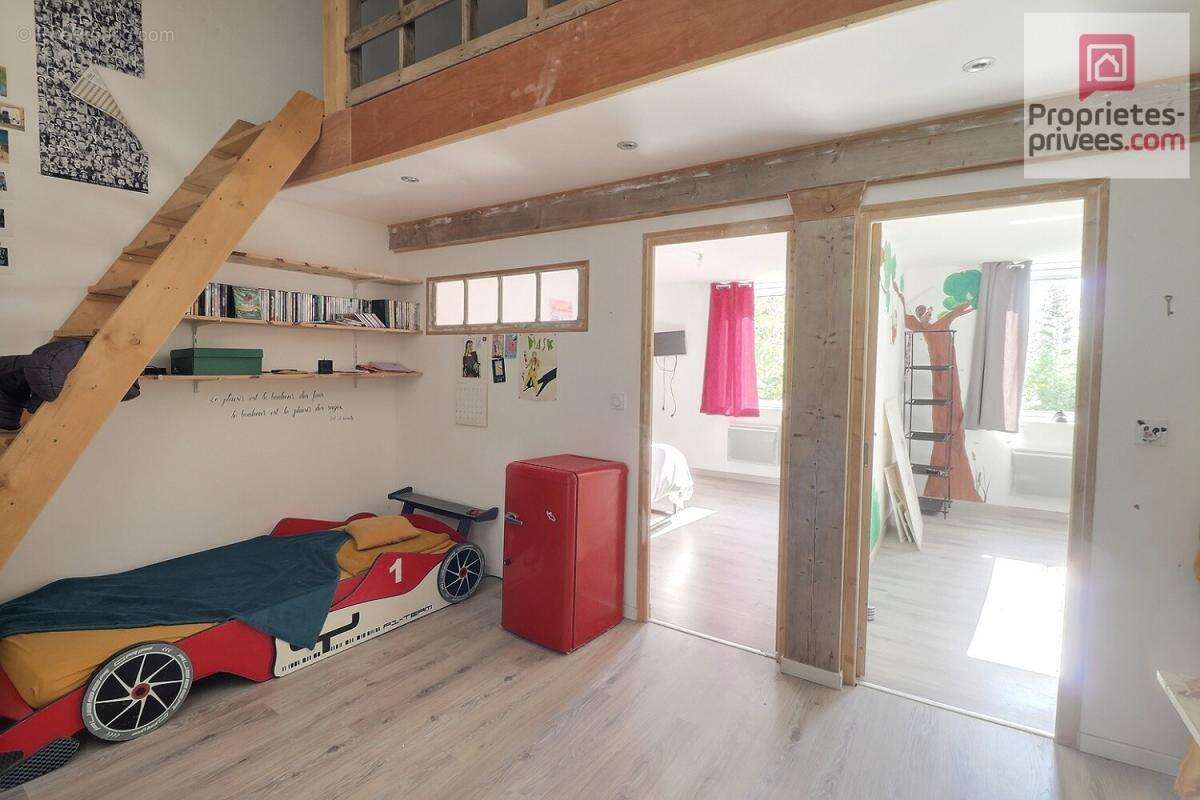 Maison à SAINT-JUST-LUZAC