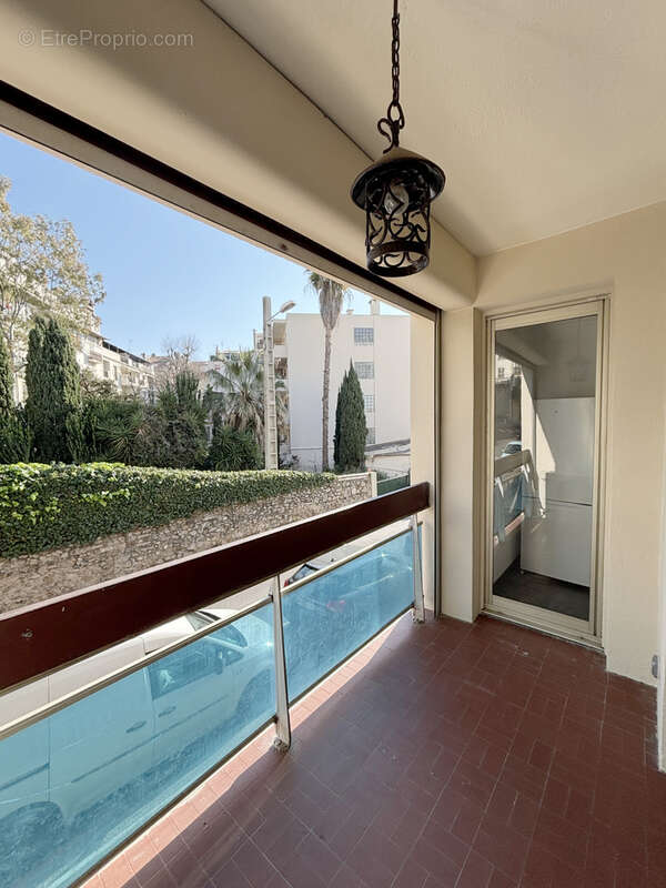 Appartement à HYERES