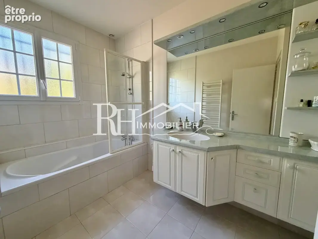 Maison 5 chambres, proche commerces - photo 8