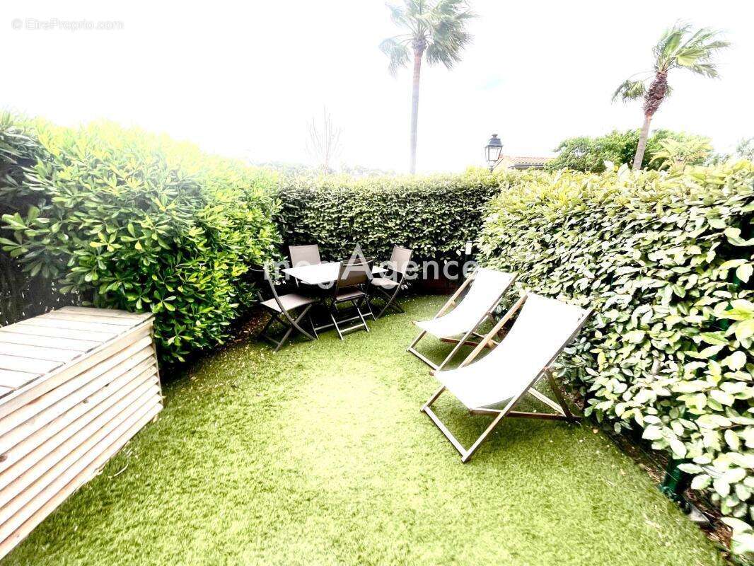 Appartement à SANARY-SUR-MER