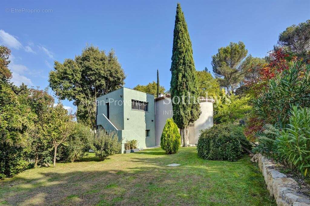 Maison à AIX-EN-PROVENCE