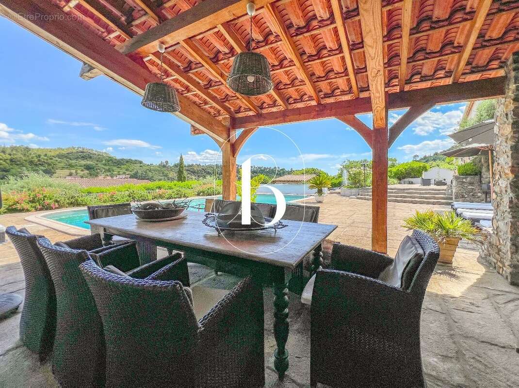 Vente en exclusivité d'un petit coin de paradis  - photo 5