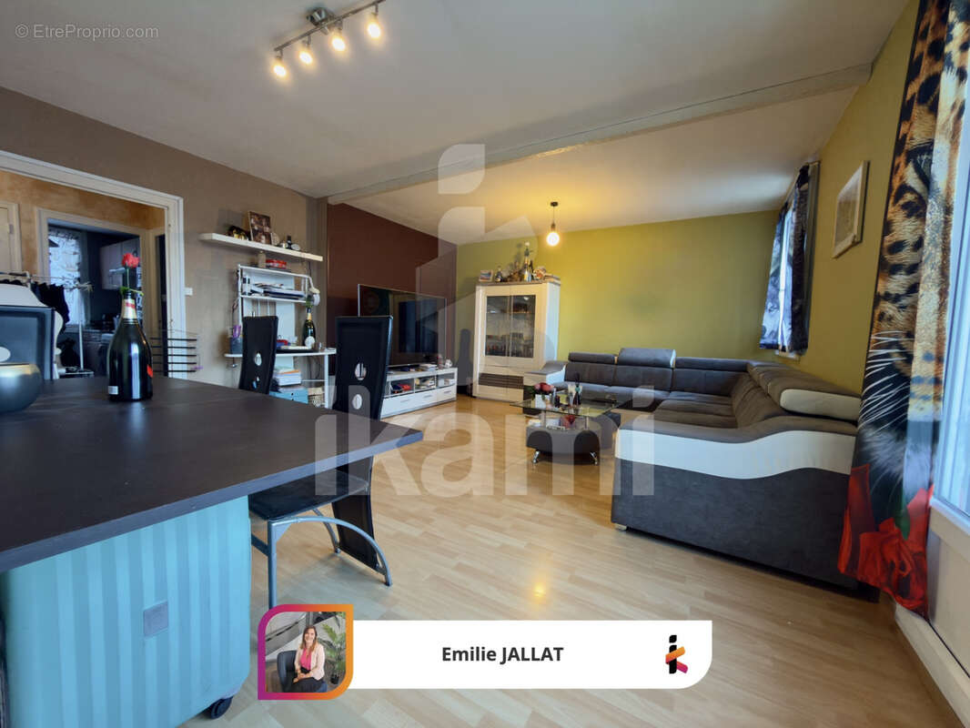 Appartement à SAINT-MARTIN-LE-VINOUX