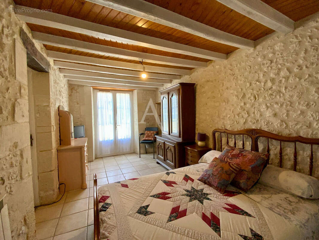 Maison Saint Ciers Du Taillon 163 m2 - photo 10