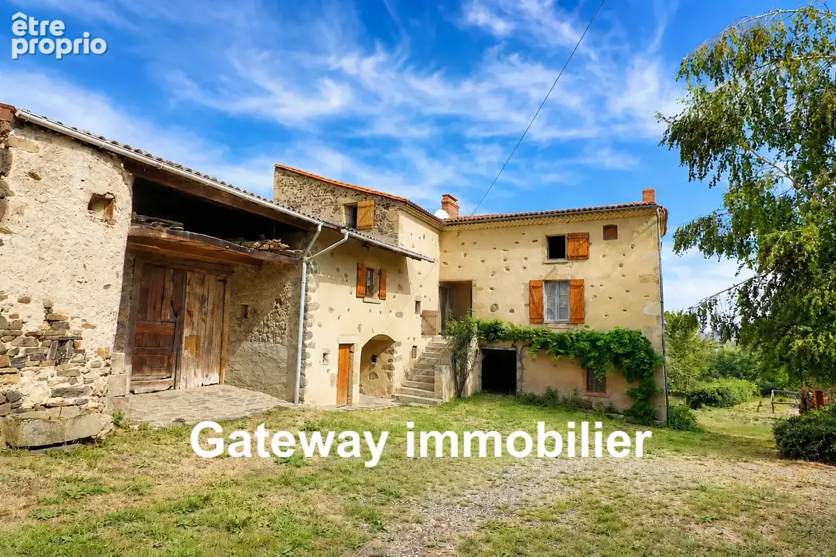 Maison à SAINT-JULIEN-DE-COPPEL