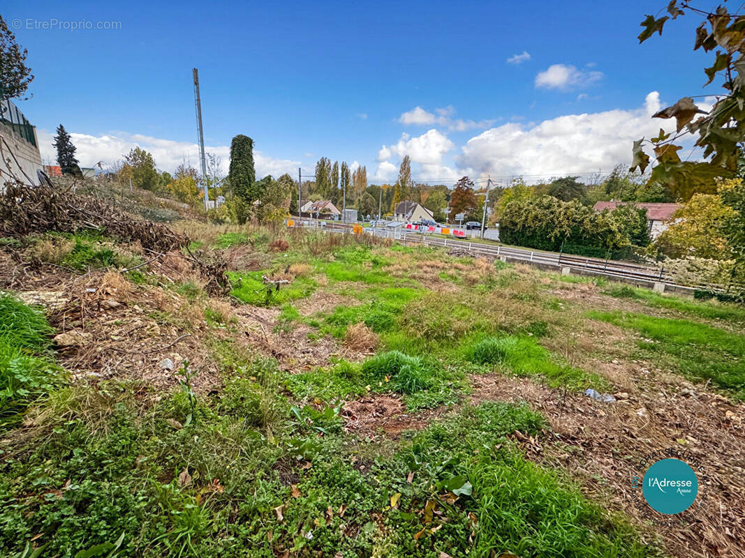 Terrain à BALLANCOURT-SUR-ESSONNE