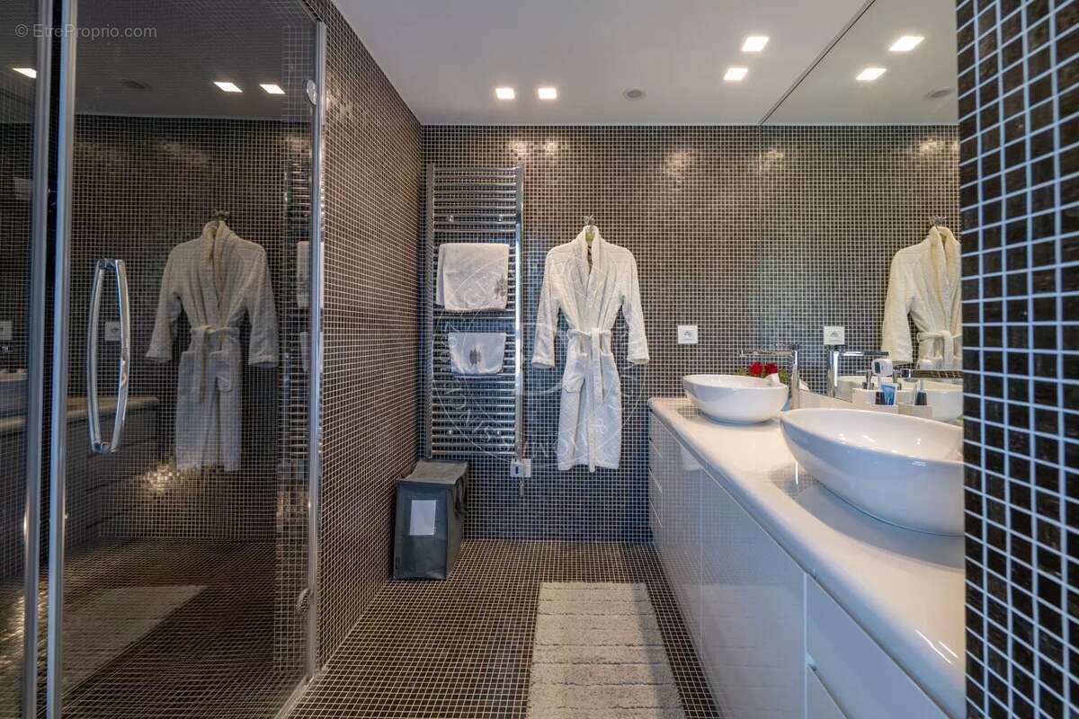 Appartement à SAINT-JEAN-CAP-FERRAT