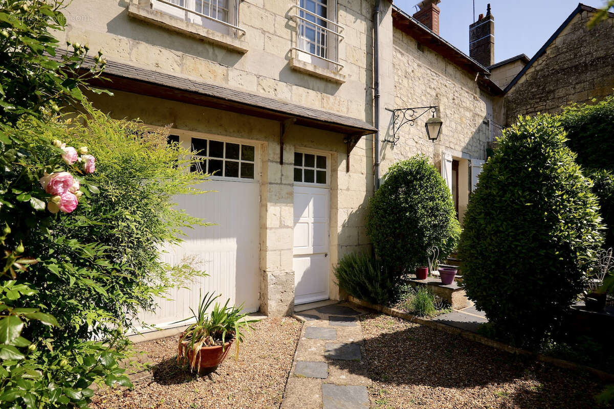Maison à MONTSOREAU
