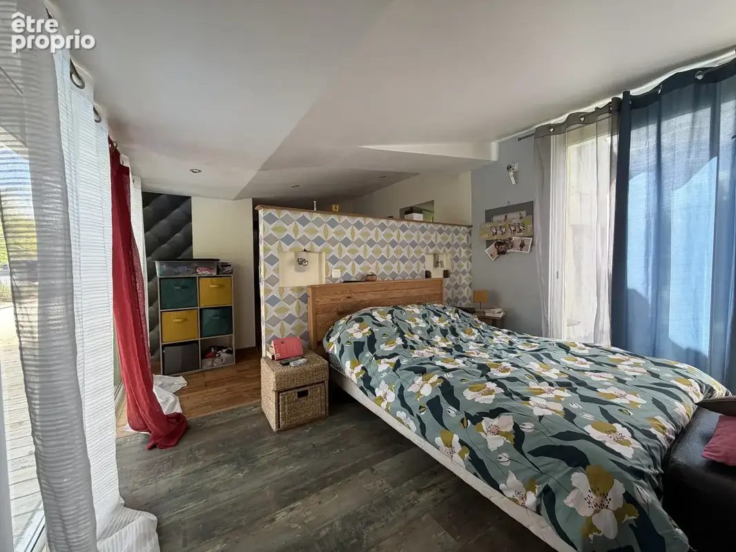longère 4 chambres et bureau sur 2280 m2 de terrain avec bâtiment de 180 m2 - photo 15
