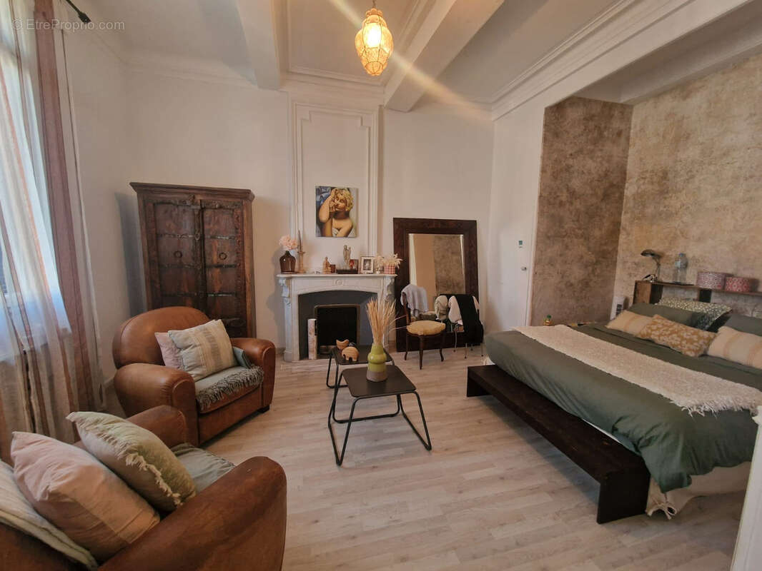 Maison à SALLES-D&#039;AUDE