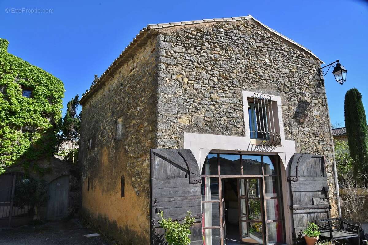 Maison à UZES