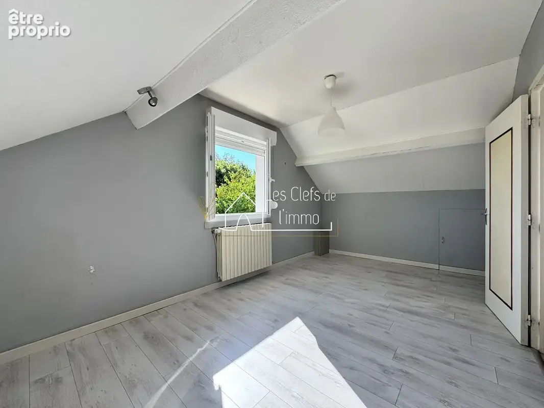 Maison avec dépendances - photo 7