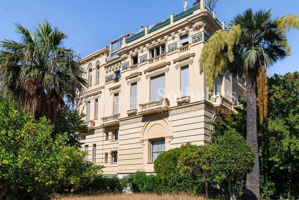 Nice Cimiez : Appartement triplex 58 m² avec terrasse dans une demeure Belle Époque - photo 4