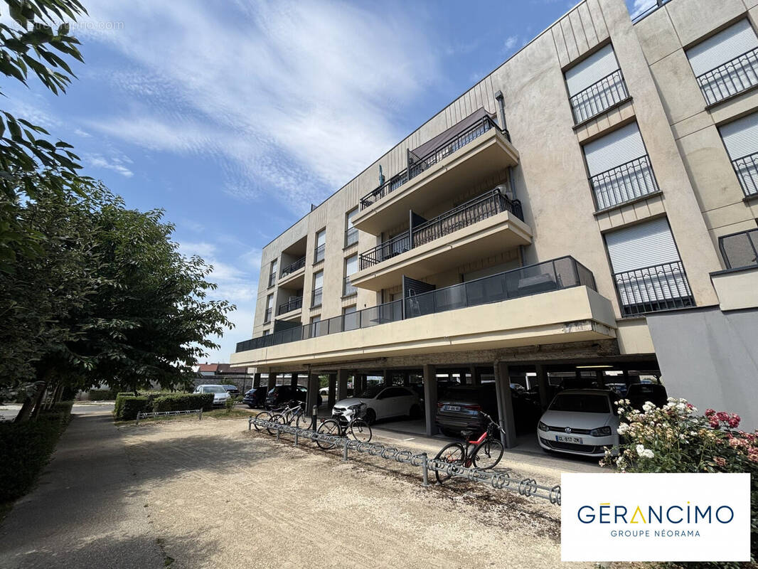 Appartement à PERSAN