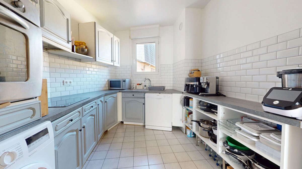 Appartement à VILLEMOMBLE