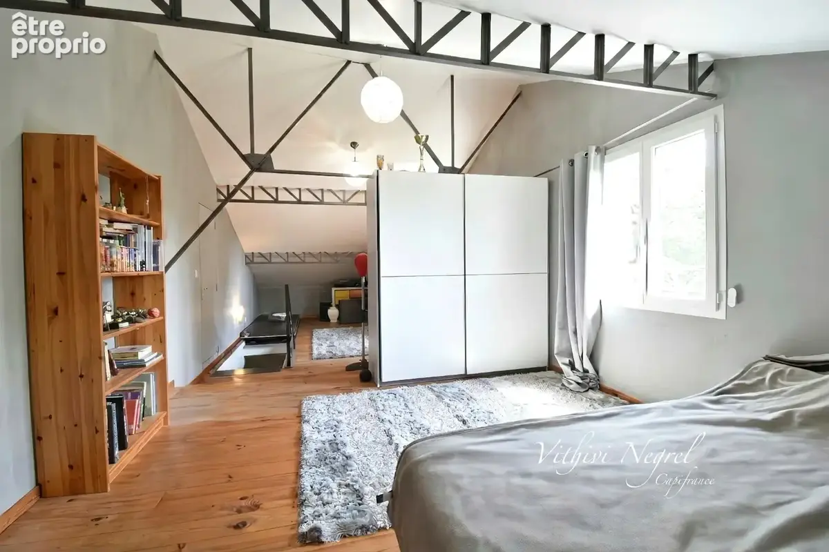 Propriété à vendre 8 pièces et annexe  MOURIES (13) - photo 18