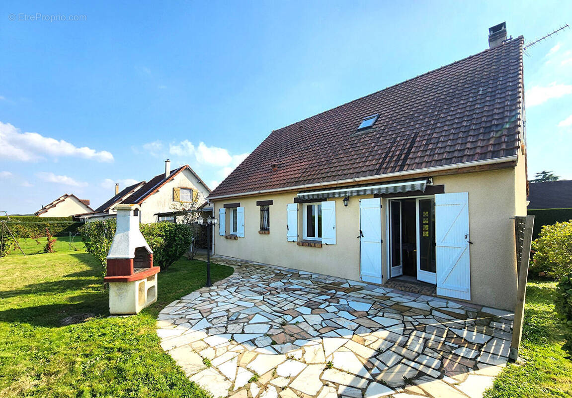 Maison à EMALLEVILLE