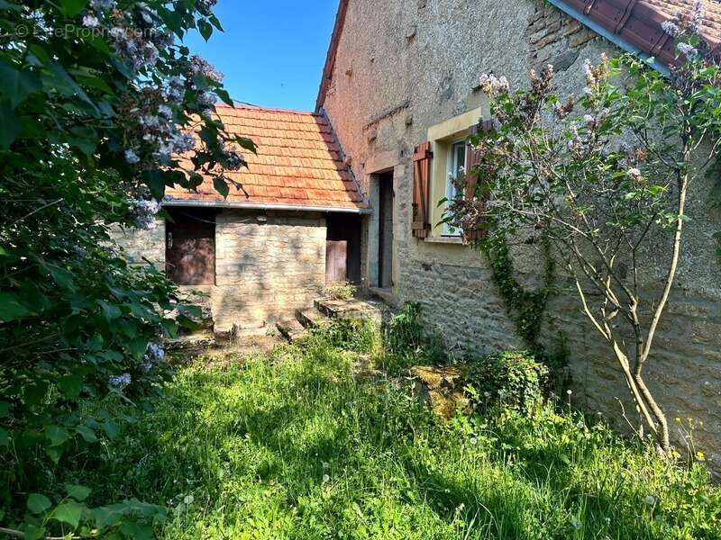 Maison à POUILLY-EN-AUXOIS