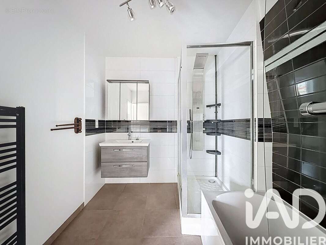 Photo 8 - Appartement à MONTLHERY