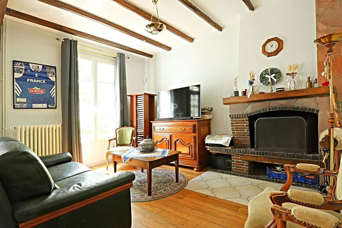 Maison à NANTERRE