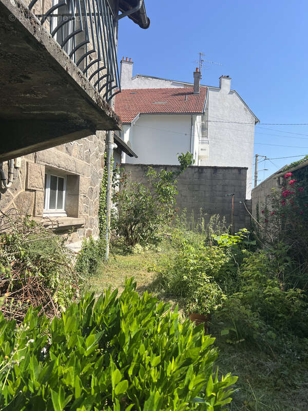 Maison en pierre AURILLAC - photo 9