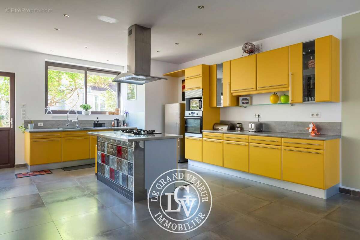 Maison à SAMOIS-SUR-SEINE