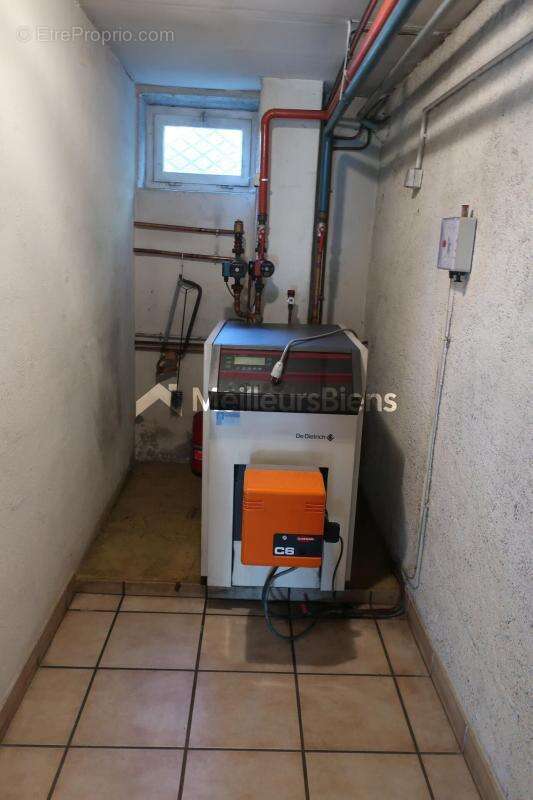 Maison à LAROQUEBROU