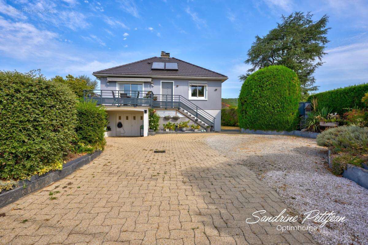 Maison à vendre 4 pièces - parcelle 997m² - Saint Maurice de Beynost 01700 - photo 17