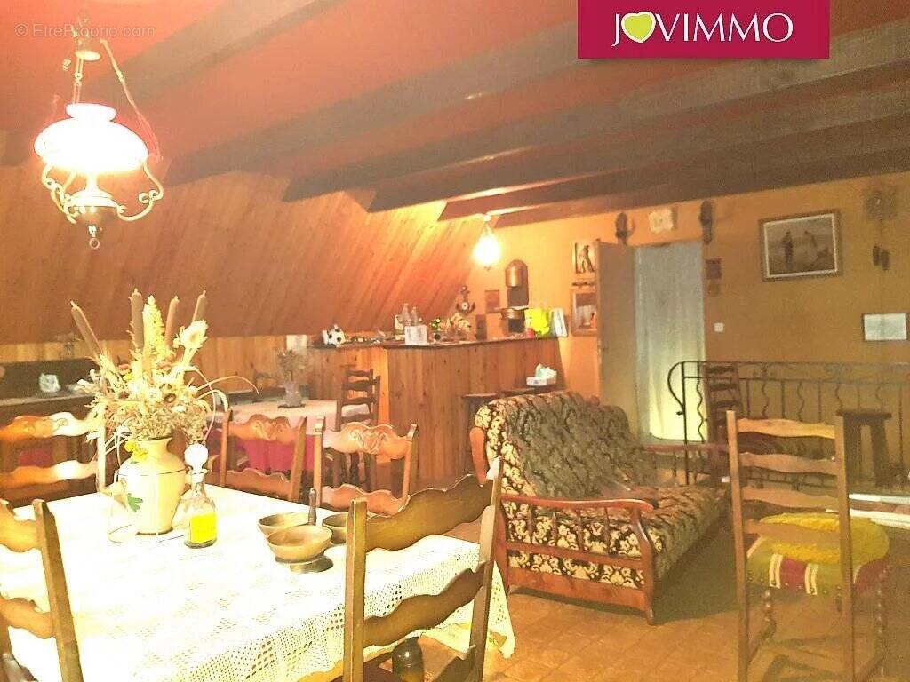 Maison à ROCHEFORT-MONTAGNE