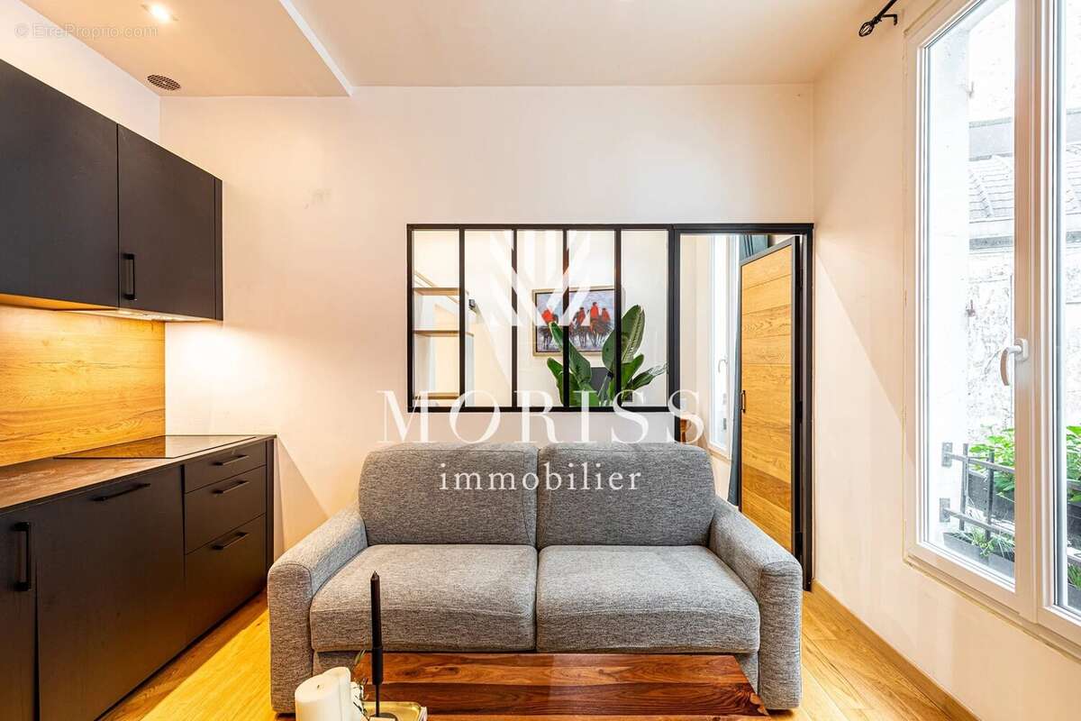 Appartement à PARIS-9E