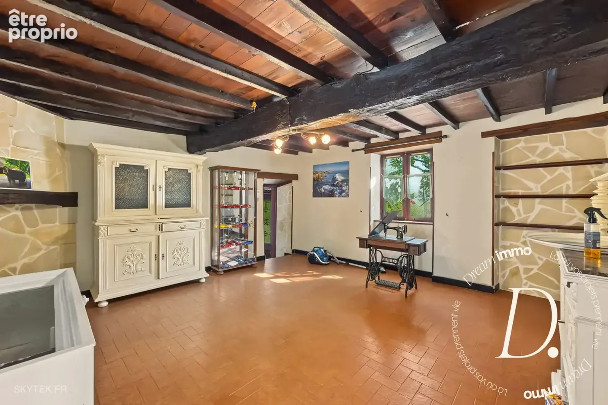Maison 8 pièces 218 m² à vendre à Vic-Fezensac (32190) - photo 7