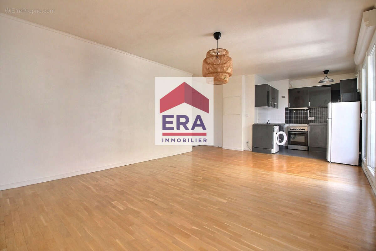 Appartement à SAINT-OUEN